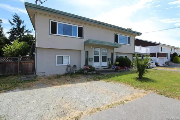 10387/389 McDonald Park Rd, Sidney BC V8L 3H8 — Sold in Sidney