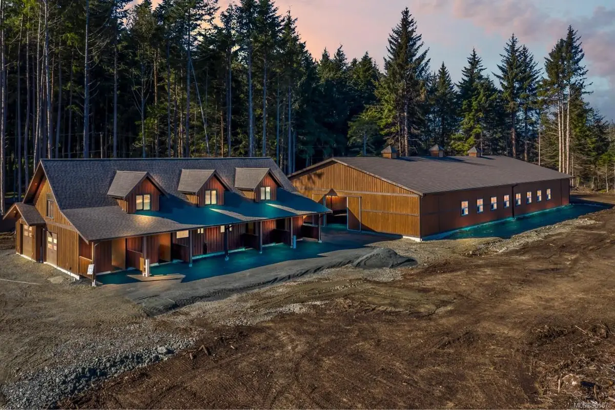 7295 Francis Rd, Sooke BC V9Z 0S7