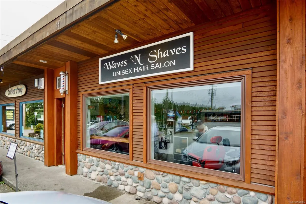 1620 Peninsula Rd #2, Ucluelet BC V0R 3A0