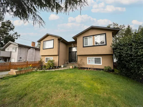 2748 Scafe Rd, Langford BC V9B 3W7 - 4 bed, 2 bath in Langford