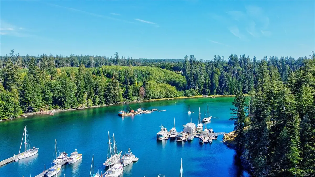 896 April Point Rd, Quadra Island BC V0P 1N0