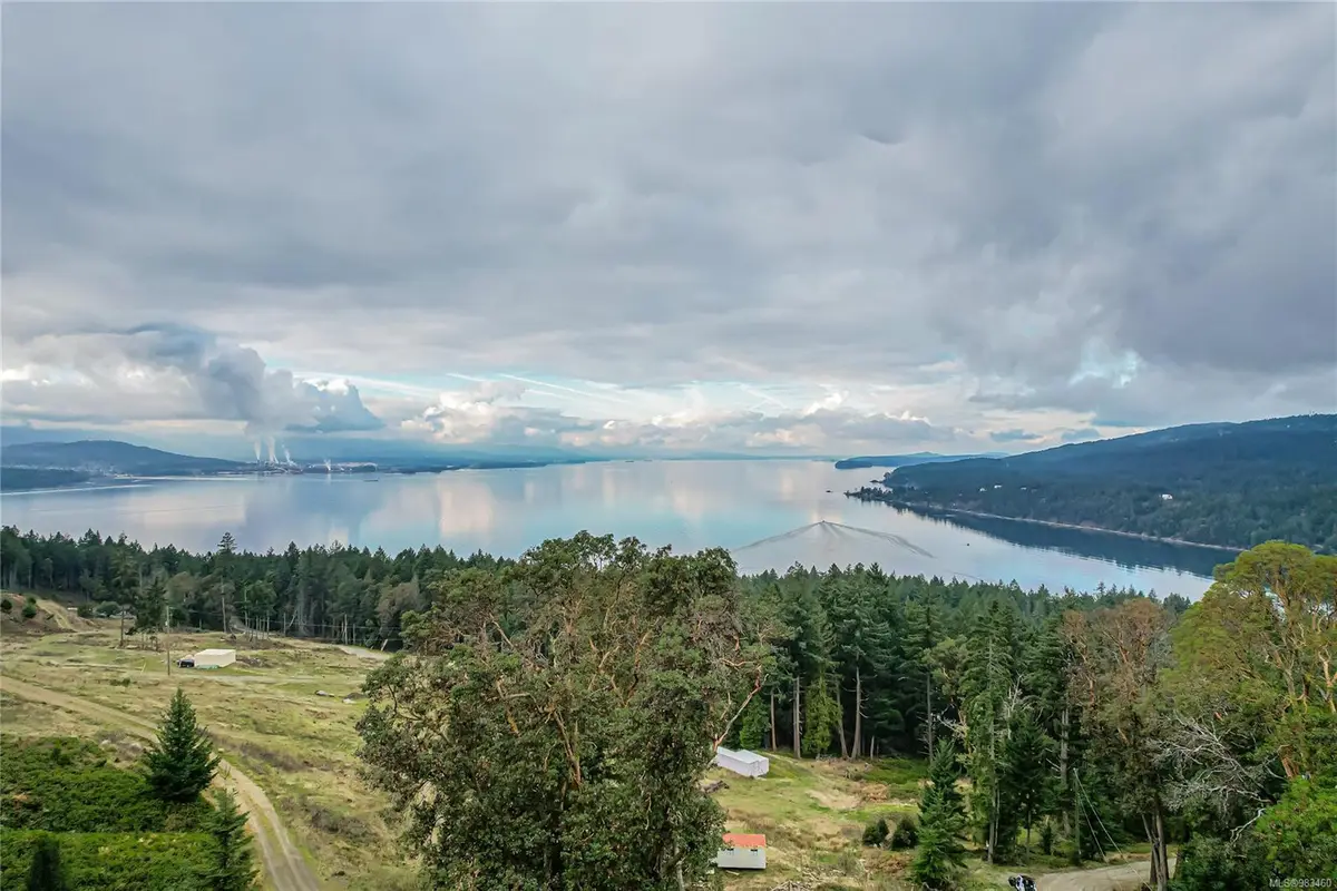 879 Rainbow Rd, Salt Spring BC V8K 2M8