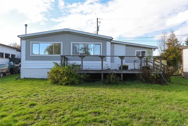 1451 Perkins Rd # 4, Campbell River BC V9W 4R8