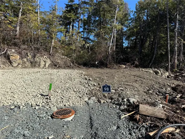 Lot 98 Marine Dr, Ucluelet BC V0R 3A0