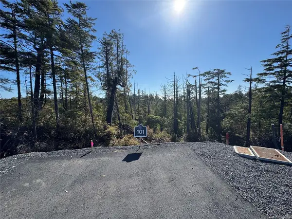 Lot 101 Sitka Pl, Ucluelet BC V0R 3A0