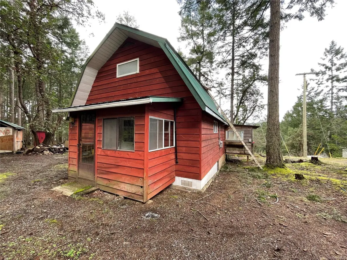 299 Coho Blvd, Mudge Island BC V1A 1A1