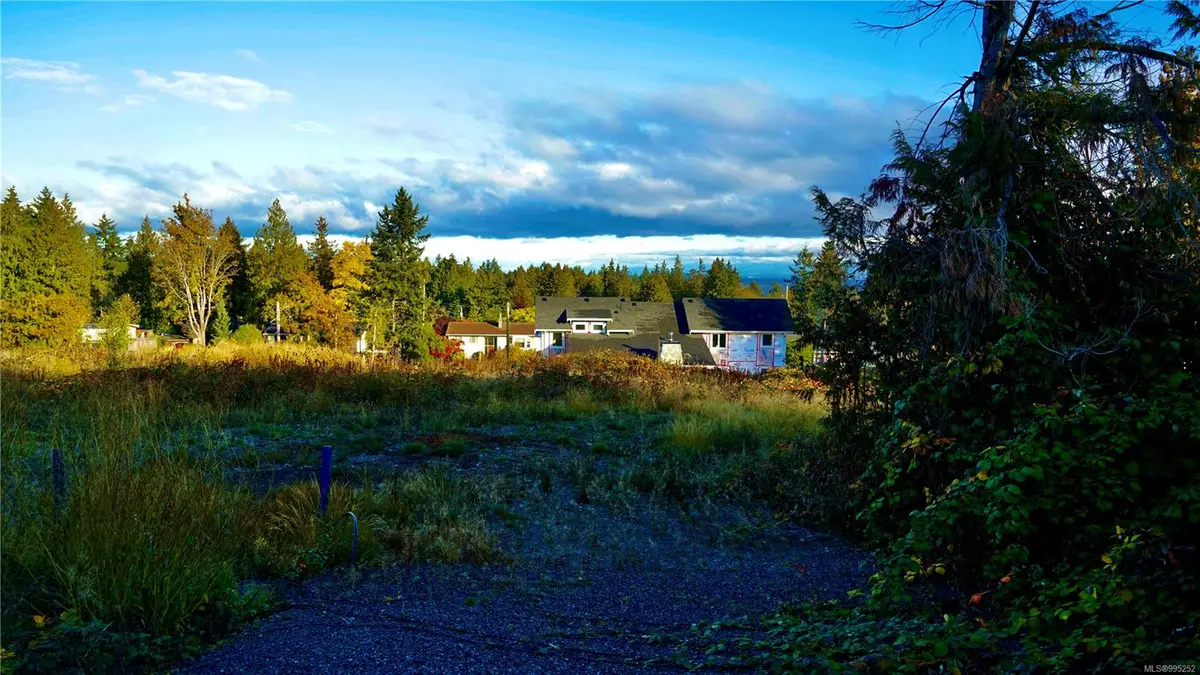 7346-E Harby Rd, Lantzville BC V0R 2H0