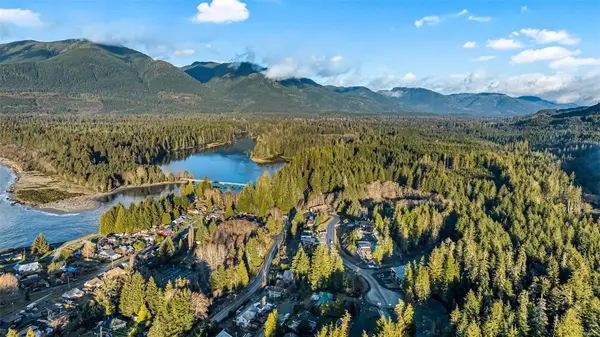 16911 Beachview Dr, Port Renfrew BC V0S 1K0