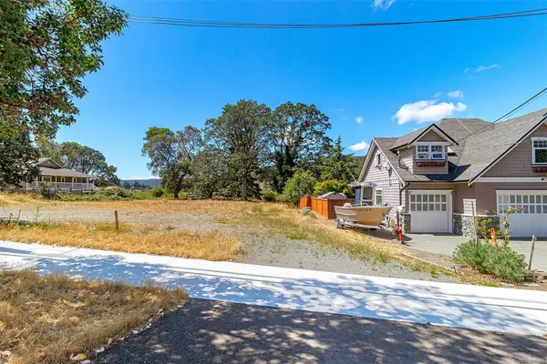 3158 Glen Lake Rd, Langford BC V9B 4B6