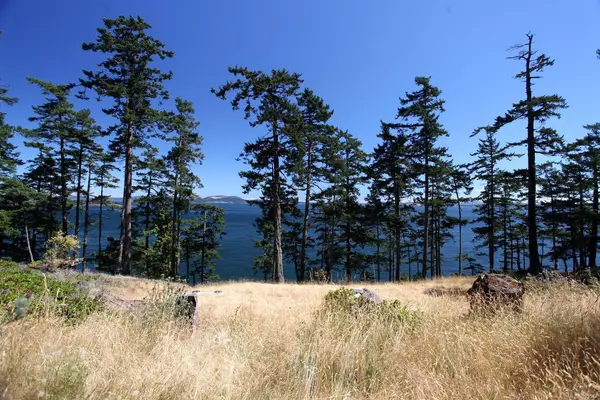 1340 Greenleaf Lane, Sidney Island BC V0N 2G0