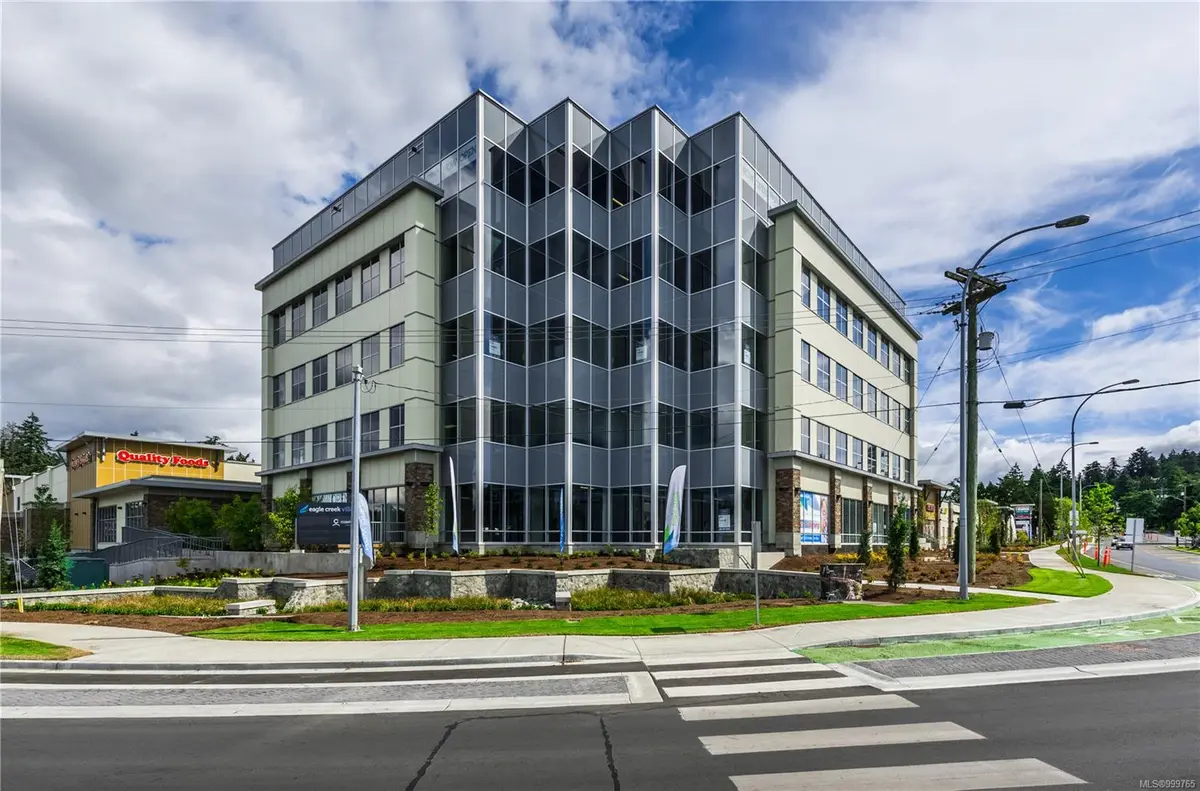 29 Helmcken Rd # 420, View Royal BC V8Z 5G7