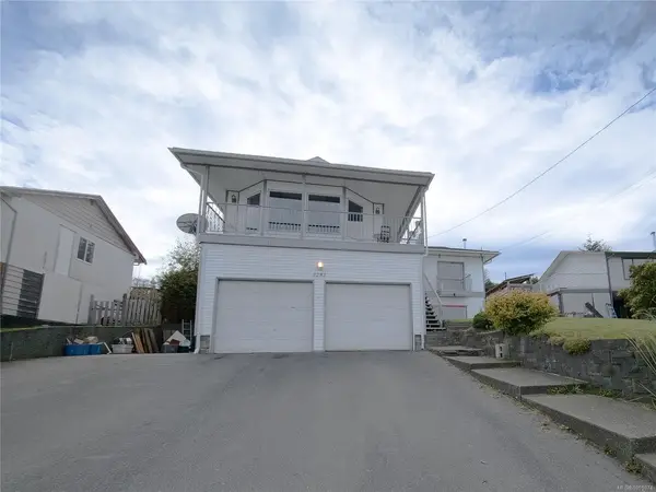 2287 Chelohsin Cres, Port McNeill BC V0N 2R0 - 4 bed, 4.0 bath in Port McNeill