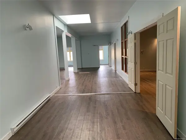 489 Wallace St, Nanaimo BC V9R 5B7