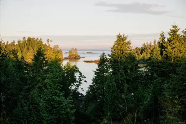 LOT 11 Hawkes Rd, Ucluelet BC V0R 3A0