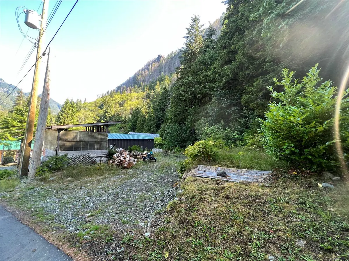 Lot 17 Pandora Cres, Zeballos BC V0P 2A0