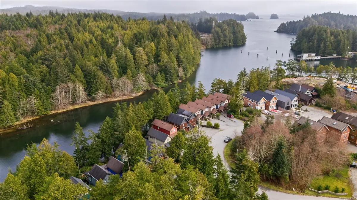 277 Boardwalk Blvd, Ucluelet BC V0R 3A0