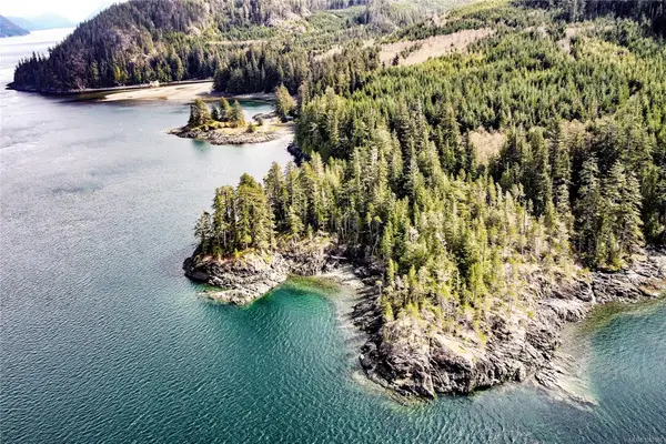 0 Humpback Bay, Sayward BC V0P 1R0