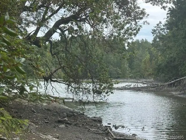 77 Pilkey Point Rd, Thetis Island BC V0R 2Y0
