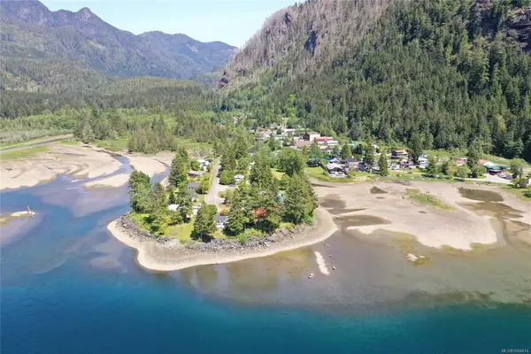 315 Pandora Cres, Zeballos BC V0P 2A0