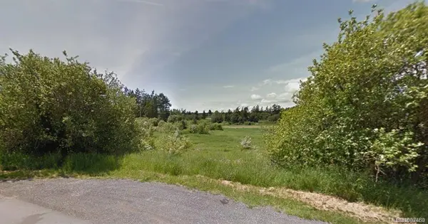 4140 Gillie Rd, Saanich BC V9E 2C7