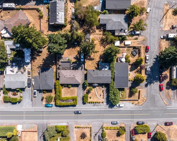 2749-2757 Strathmore Rd, Langford BC V9B 3X3