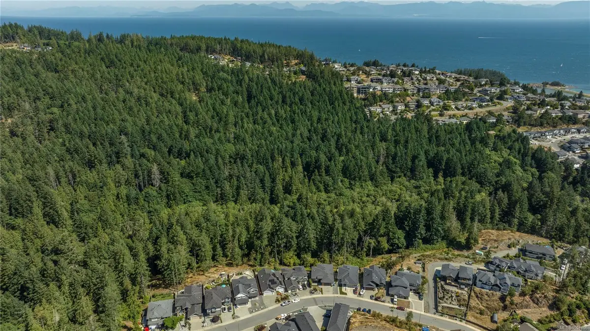 200 Linley Rd, Nanaimo BC V9T 1L7