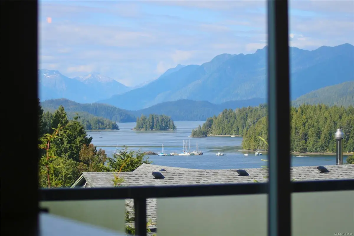 604 Alberto Rd, Tofino BC V0R 2Z0