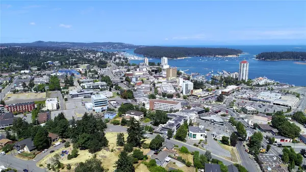 650 Prideaux St # 402, Nanaimo BC V9R 2P1 - 2 bed, 2 bath in Nanaimo