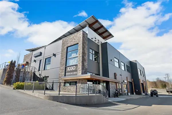 1030 Oyster Bay Dr, Ladysmith BC V9G 1A1