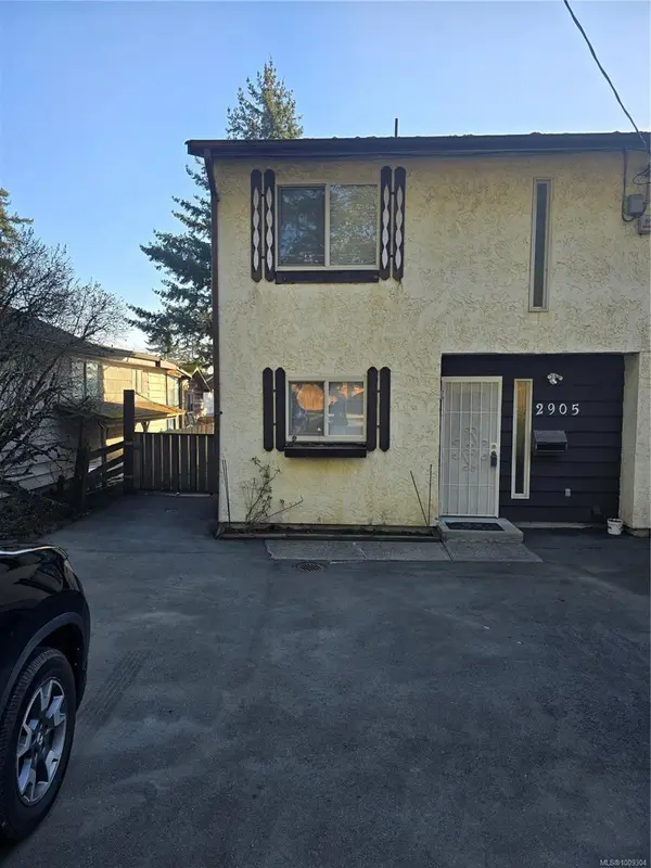 2905 LEIGH Rd, Langford BC V9B 4G6 - 3 bed, 2 bath in Langford