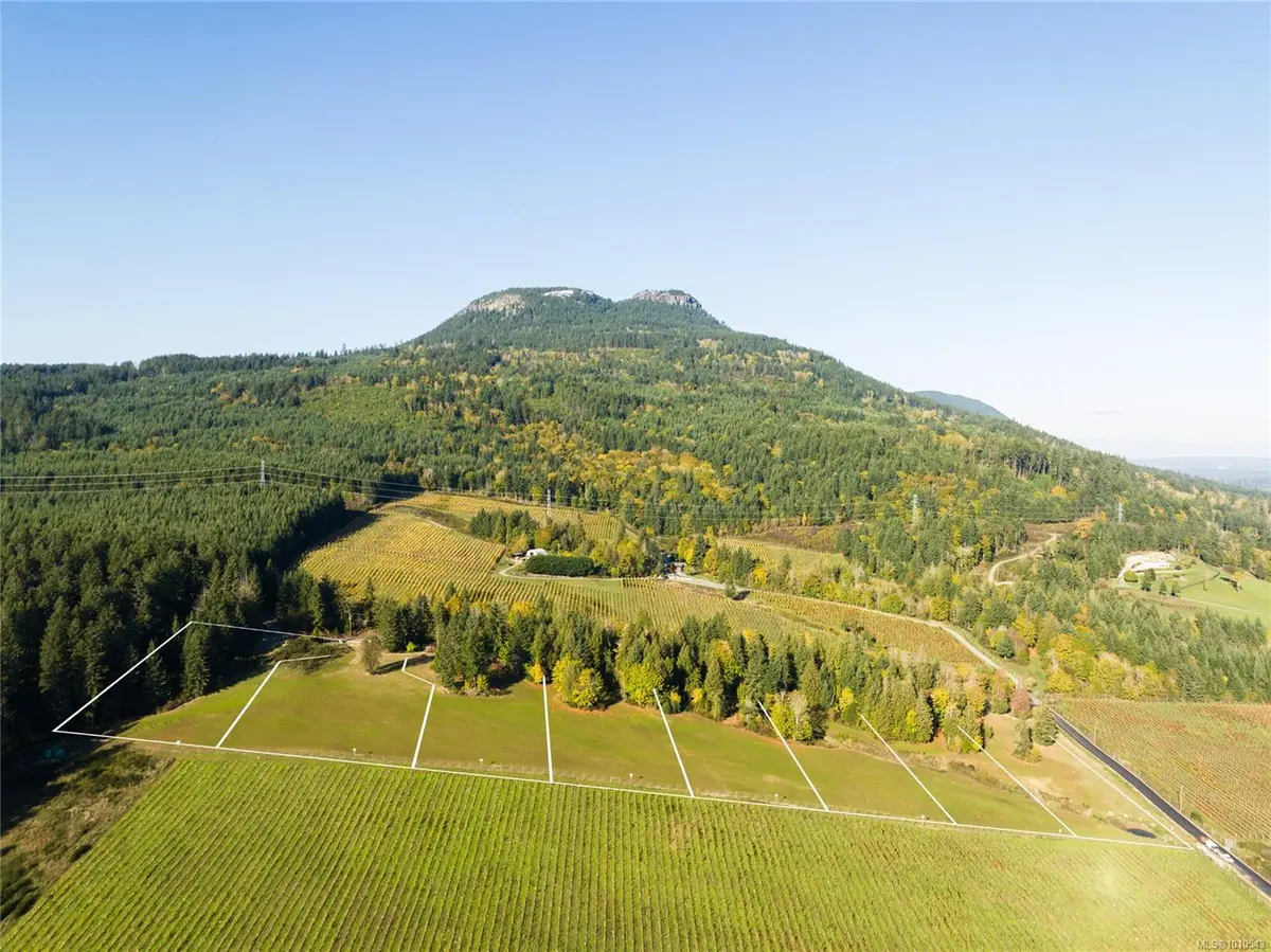 SL 6 Pinot Pl, Duncan BC V9L 6K9
