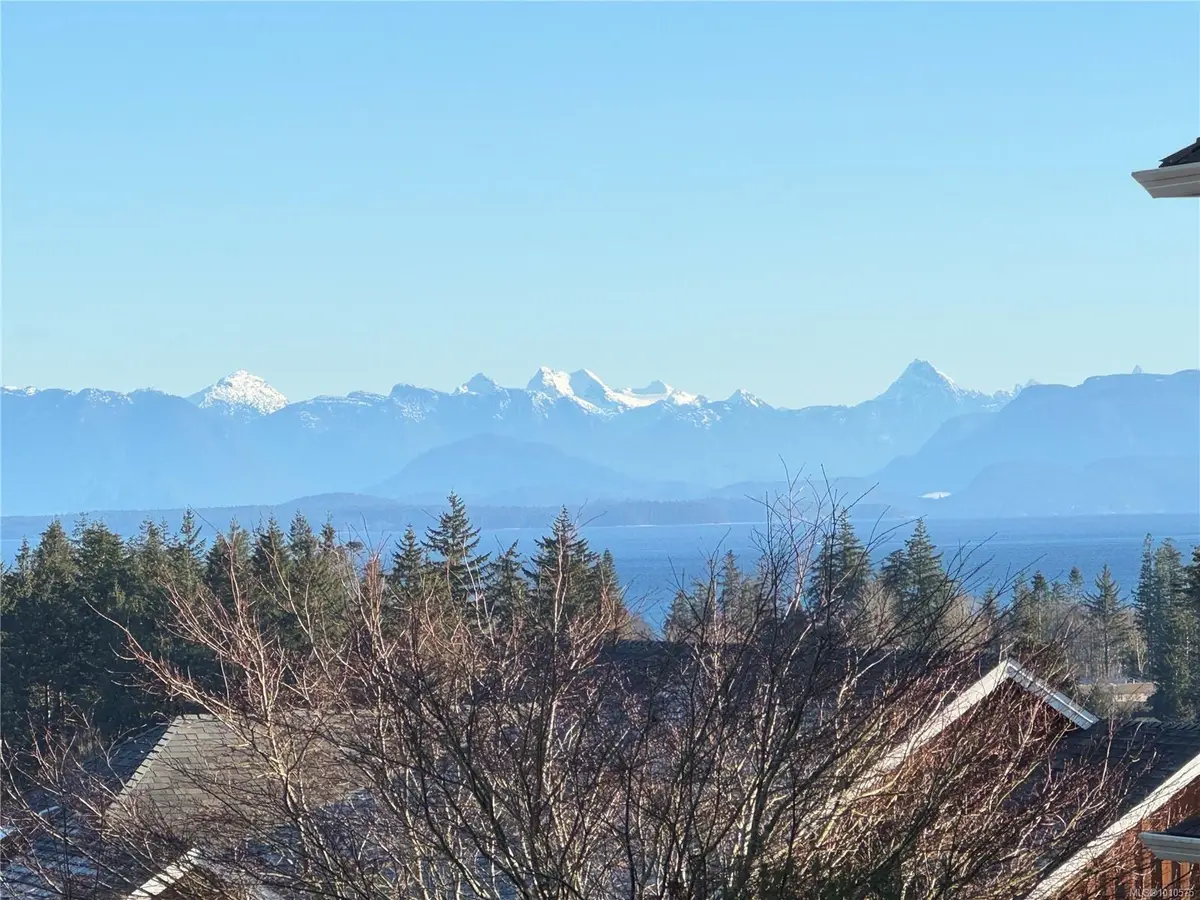 663 Mariner Dr, Campbell River BC V9H 1V9