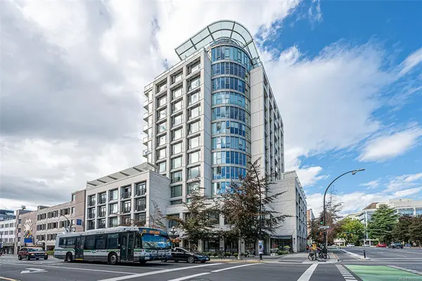 760 Johnson St # 311, Victoria BC V8W 1N1 - 1 bed, 1 bath in Victoria