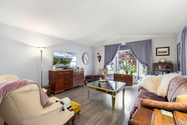 7401 Central Saanich Rd # 11, Central Saanich BC V8M 2B5 - 2 bed, 1 bath in Central Saanich