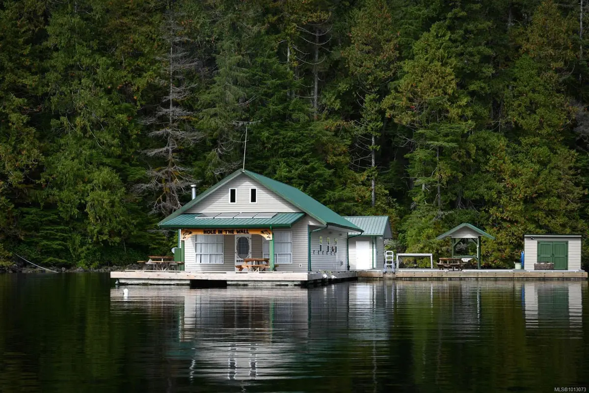 00 Tlupana Inlet, Gold River NL A1A 1A1