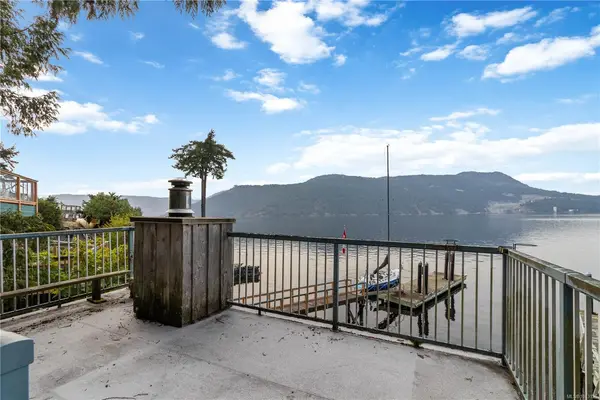 6878 Mark Lane, Central Saanich BC V9E 2A1 - 4 bed, 3 bath in Central Saanich