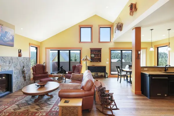 890 Cruikshank Ridge, Courtenay BC V9J 1L0 - 3 bed, 2 bath in Courtenay