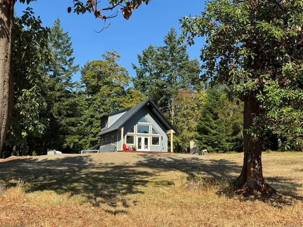 313 Evergreen Lane, Sidney Island BC V0N 2G0 - 3 bed, 2 bath in Sidney Island