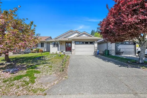 6640 Acreman Pl, Sooke BC V9Z 0V9 - 3 bed, 2 bath in Sooke