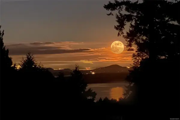 155 Liberty Hall Lane, Salt Spring BC V8K 2H1