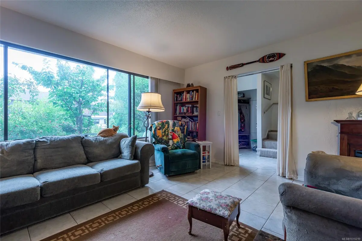 500 Muchalat Pl # 11, Gold River BC V0P 1G0