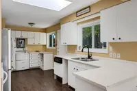 View 10
