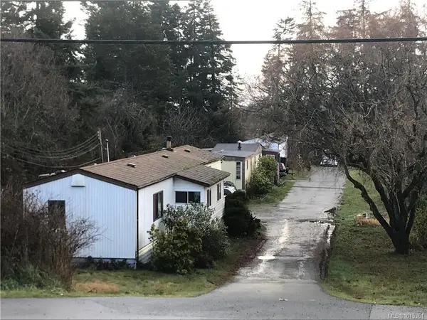 7125 Grant Rd W, Sooke BC V9Z 0N6
