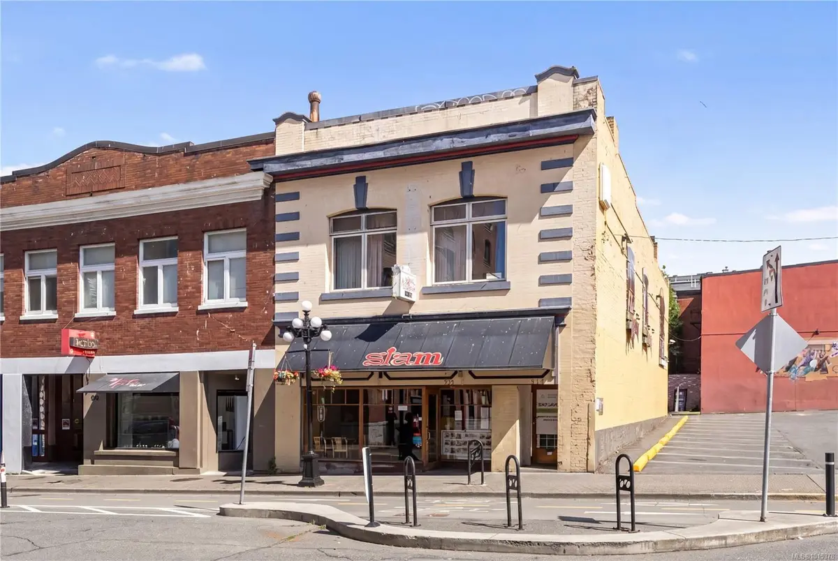 514 Fort St 2nd floor, Victoria BC V8W 1E6