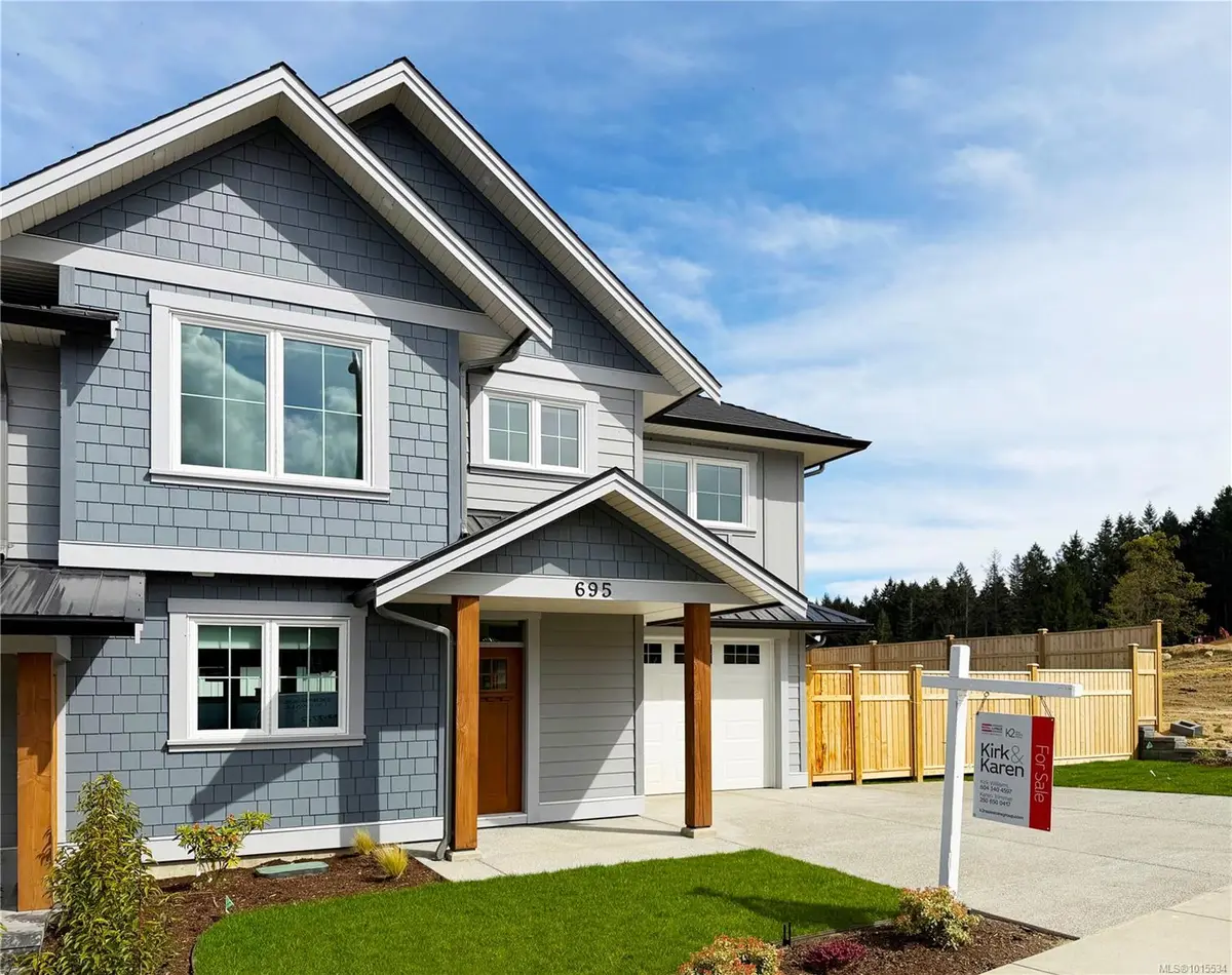695 Westminster Blvd, Courtenay BC V9N 0E1