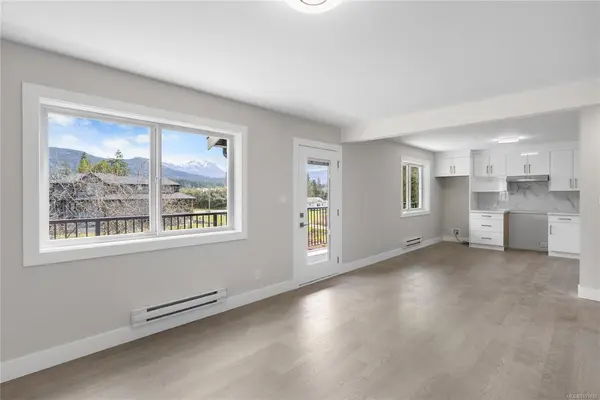 6106 Cottam Rd, Port Alberni BC V9Y 8R9 - 8 bed, 4 bath in Port Alberni