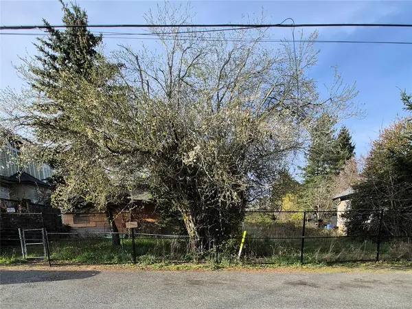 580 Rosehill St, Nanaimo BC V9S 1E6 - 3 bed, 1 bath in Nanaimo