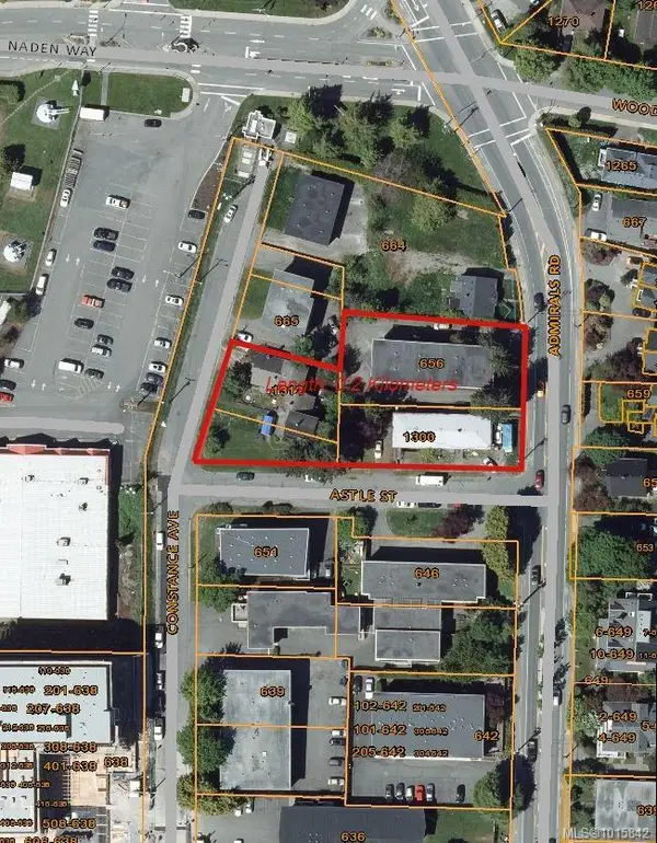 656 Admirals Rd, Esquimalt BC V9A 4X9