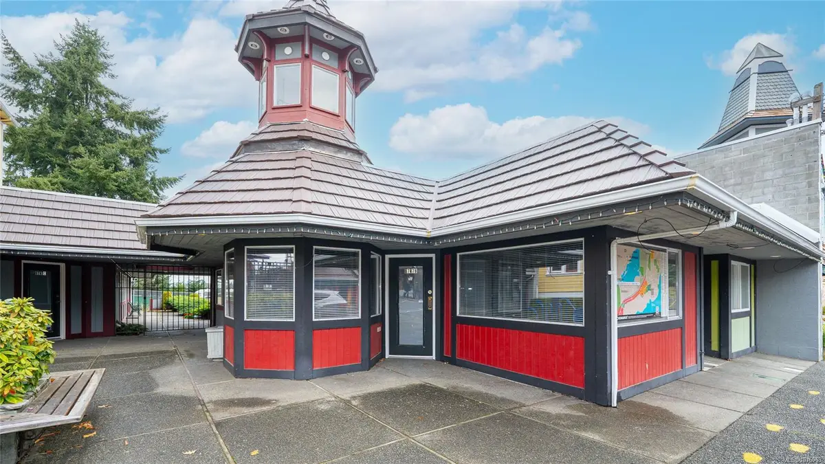 9747 Willow St, Chemainus BC V0R 1K3