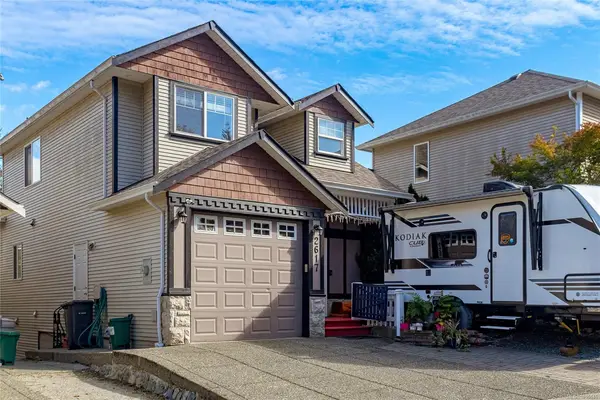 2617 Country Terr, Langford BC V9B 6L5 - 4 bed, 3 bath in Langford